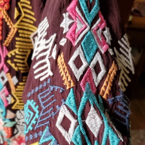 Johnny Was Purple Embellished Graphic Tunic - Picture 7 of 12